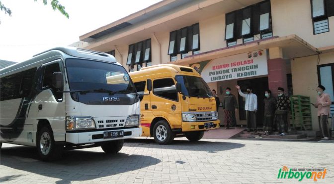 Pelepasan Santri ke Pondok Cabang Santren Blitar