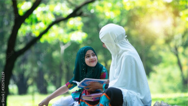 Perempuan sebagai Guru Sejati