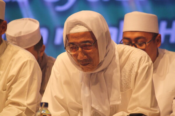 Kiai Habibullah Zaini Sang Permata Lirboyo