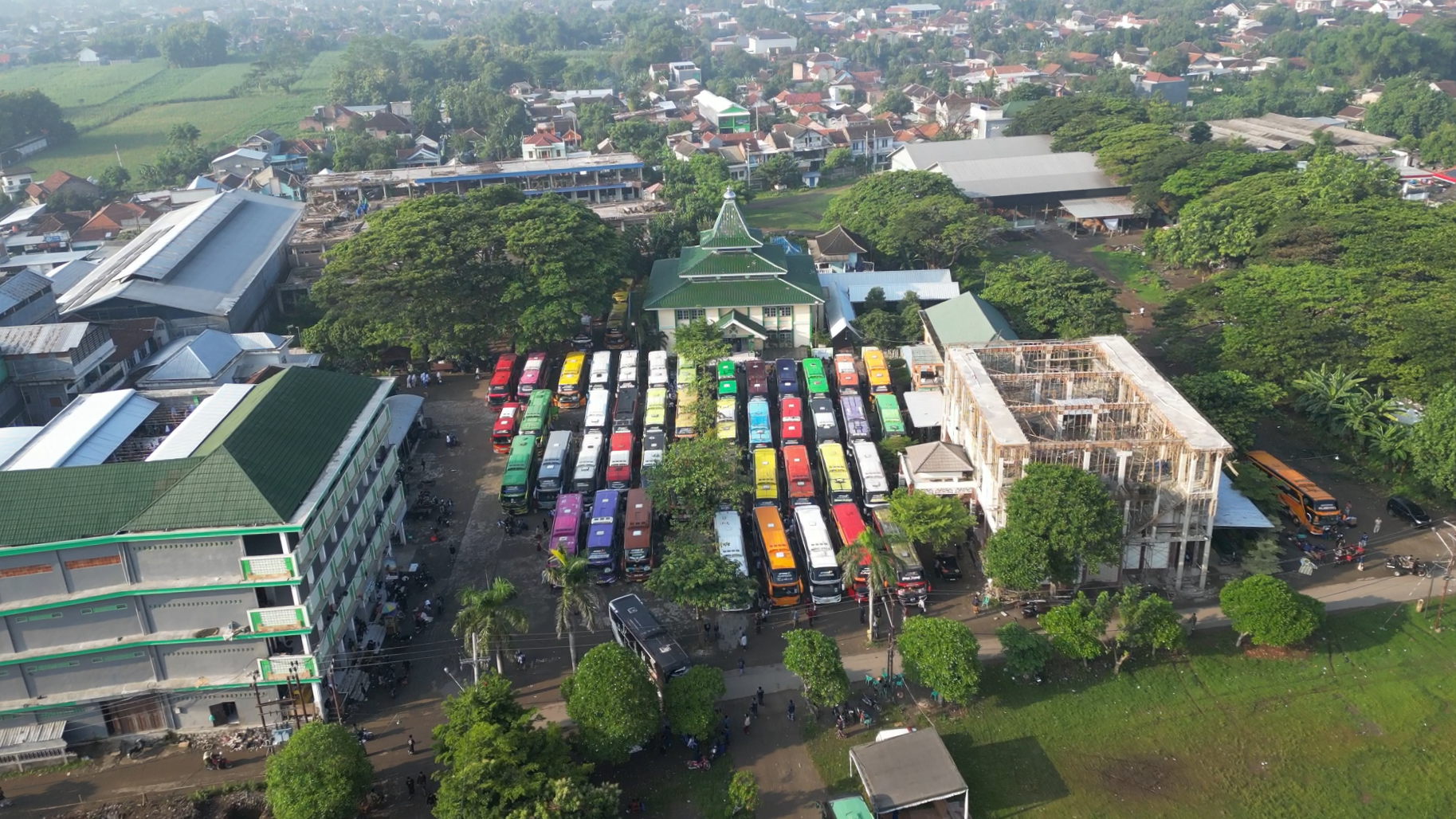 Antar Santri Pulang, Lirboyo Menyiapkan 322 Unit Armada Bus