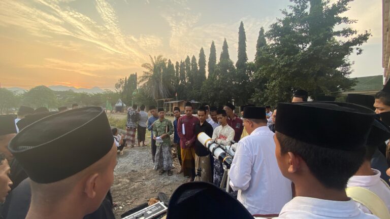 Praktek Rukyatul Hilal dan Pembuatan Peta Rukyatul Hilal