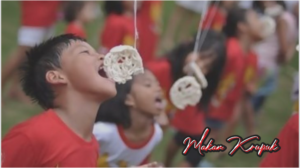agustusan para sabtri turu meramaikan acara kemerdekaan dengan lomba-lomba dan upacara kemerdekaan