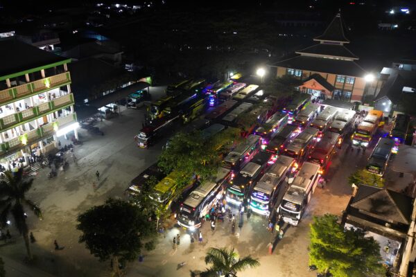 Kepulangan Santri Lirboyo untuk Mengikuti Pilkada Serentak 2024 Pemulangan santri lirboyo karena pilkada serentak 2024