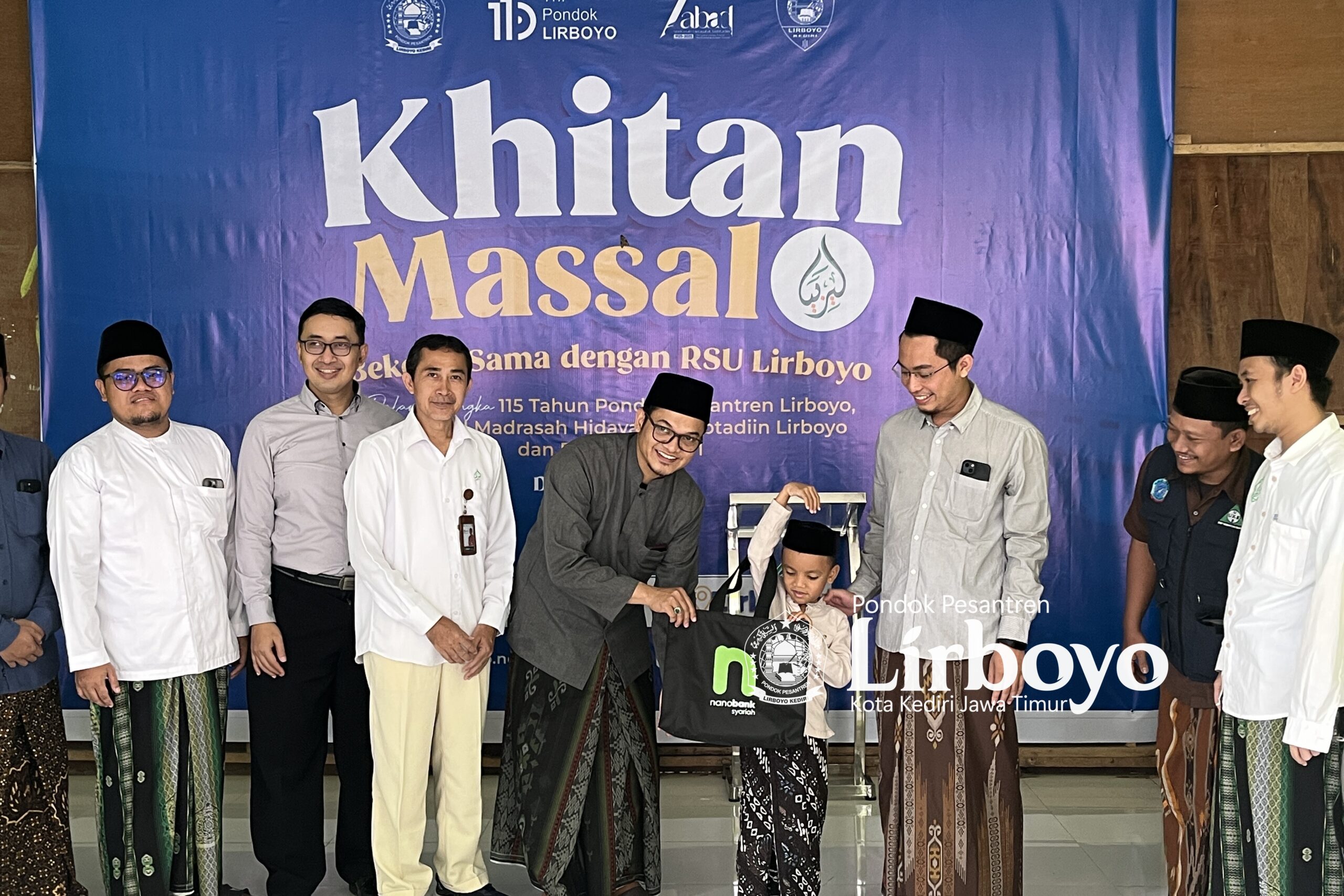 khitanan massal pondok lirboyo