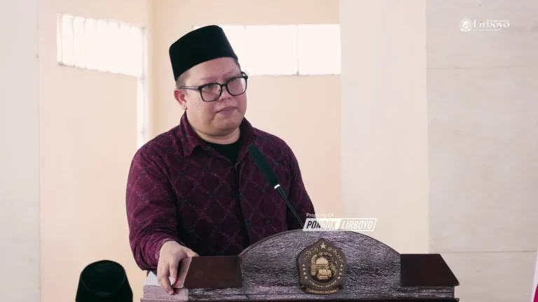 Mudir Ma’had Aly Sampaikan Pentingnya Menata Akhlak Sebelum Terjun di Masyarakat Mudir Ma'had Aly Perihal Pentingnya Menata Akhlak
