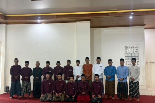 studi banding