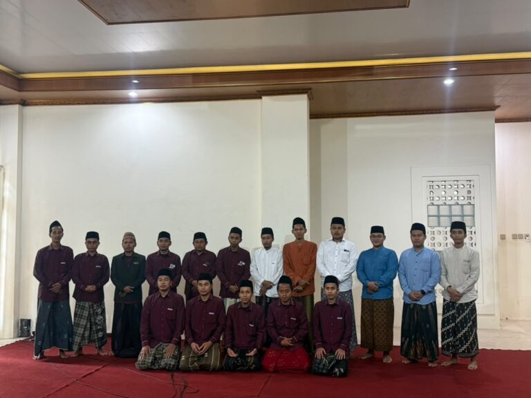 Studi Banding PP. Miftahul Ulum Karangdurin Sampang
