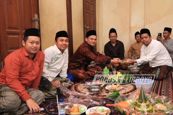 Renovasi Lantai Pondok Lama Lirboyo