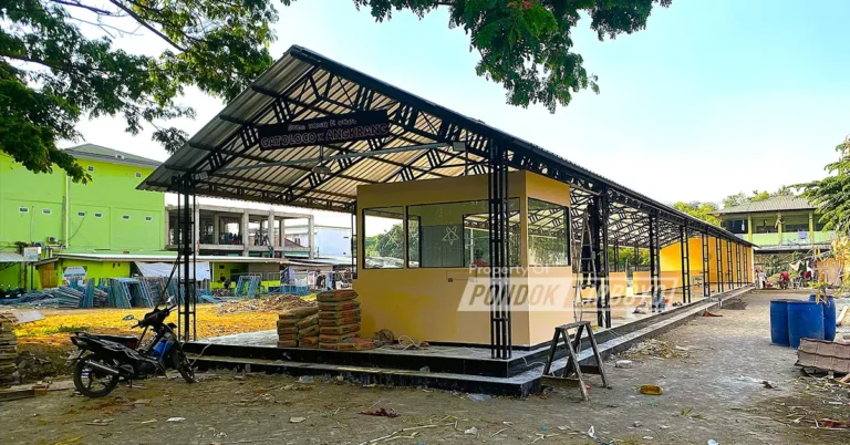 Pondok Lirboyo Bangun Tempat Khusus Sambangan Santri