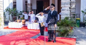 Upacara HUT RI Lirboyo