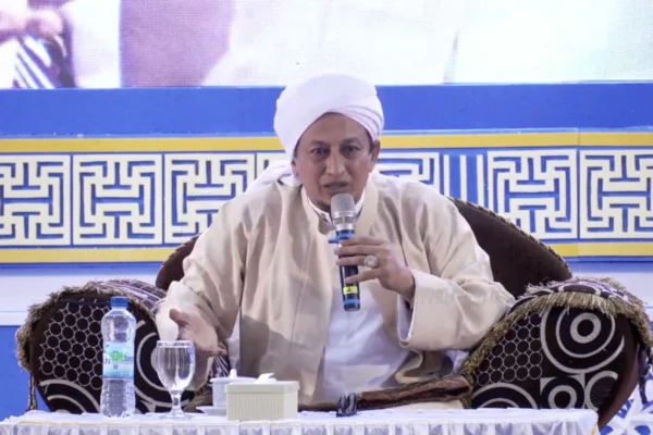 Habib Hasan Al Muhdor pada Takhtiman