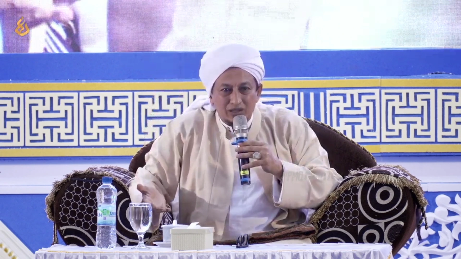 Habib Hasan Al Muhdor pada Takhtiman