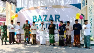 Pembukaan Bazar Santri dalam rangka Festival Santri Nusantara 2026 di Ponpes Lirboyo