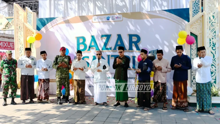 Pembukaan Bazar Santri Dalam Rangka Festival Santri Nusantara 2026 di Pondok Pesantren Lirboyo