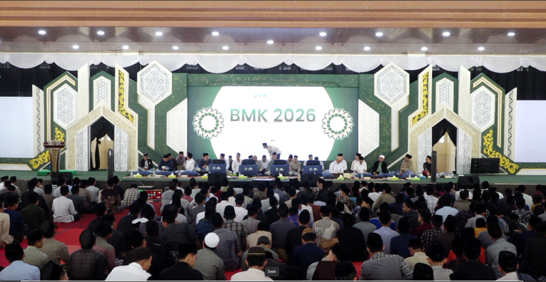 KH Athoillah S. Anwar Resmi Buka Bahtsul Masail Kubro Pondok Pesantren Lirboyo