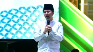 Dr. H. Emil Elestianto Dardak dalam Lirboyo Bersholawat Bersama Habib Syekh 2026 M.